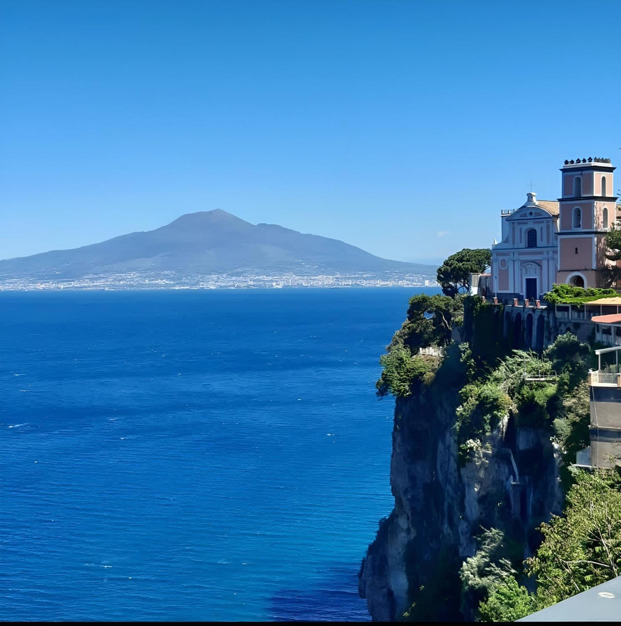 Casalulu Holiday Home - Lovely Apartment Sorrento Coast Вико Екуензе Екстериор снимка