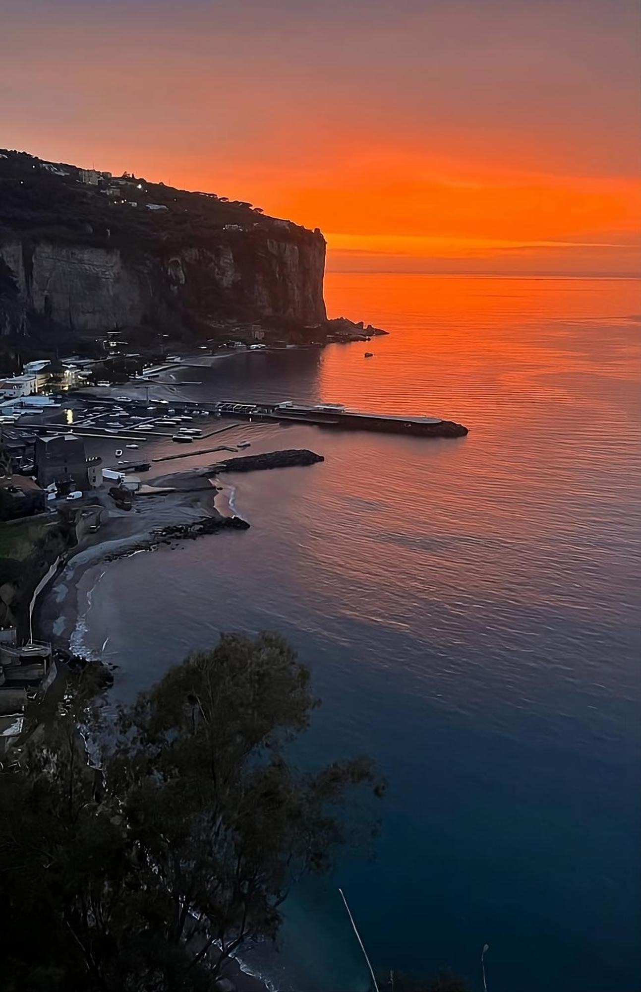 Casalulu Holiday Home - Lovely Apartment Sorrento Coast Вико Екуензе Екстериор снимка